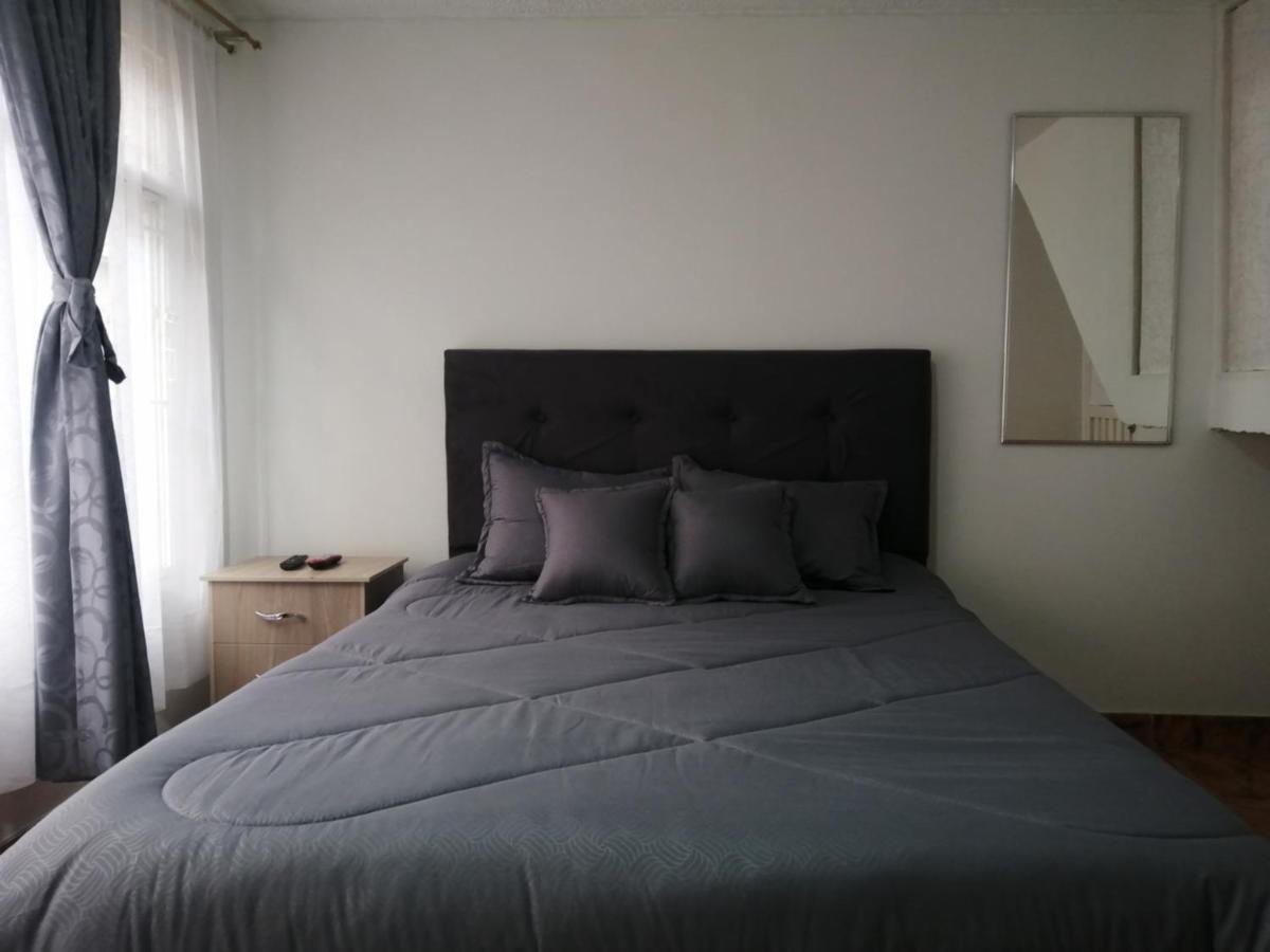 Habitacion Privada Cerca Al Aeropuerto Y Terminal Bogota Ngoại thất bức ảnh